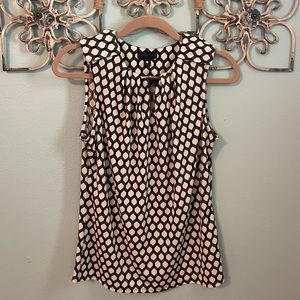 Worthington Sleeveless Keyhole Shell